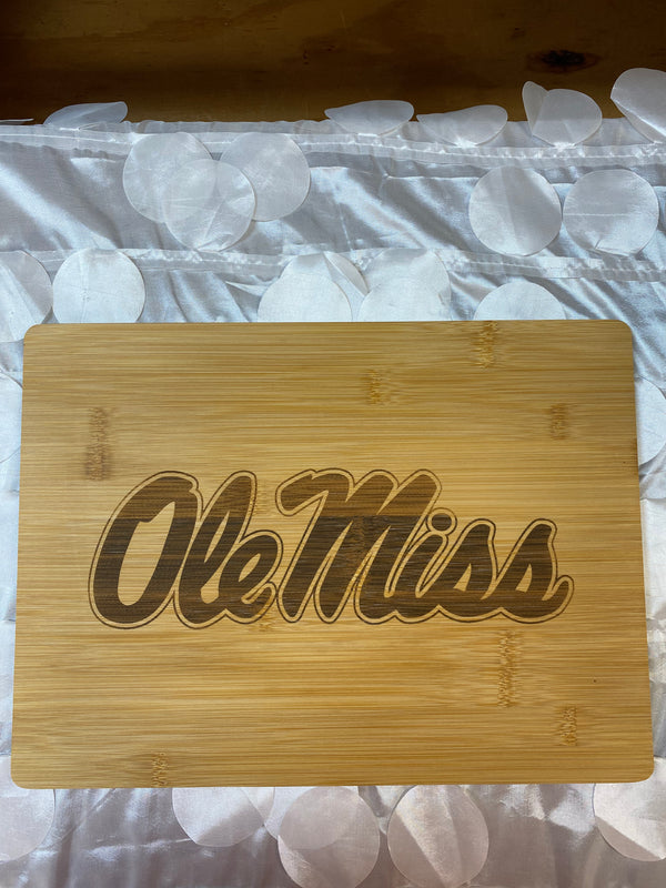 101572 Cutting Board-Ole Miss