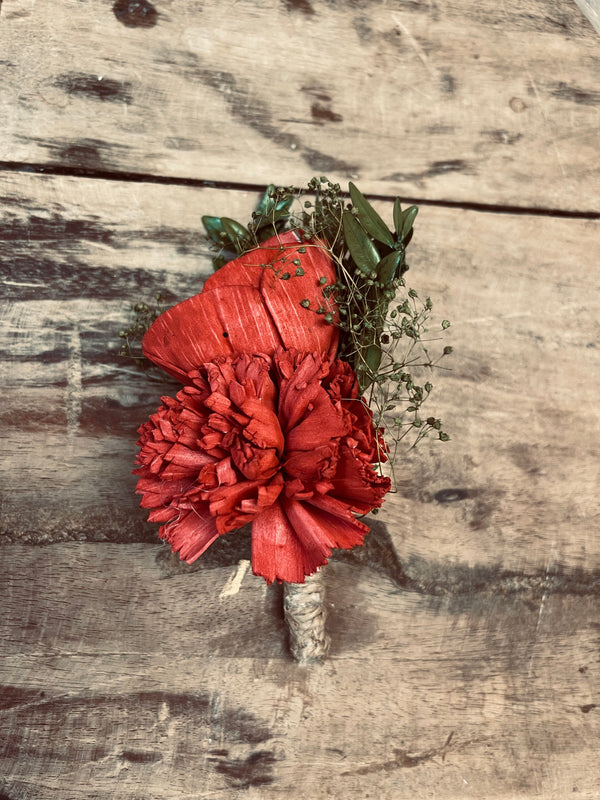 Sola Wood Flower Boutonniere