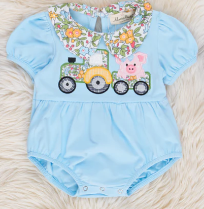 101422 Embroidered Piggy Tractor Bubble